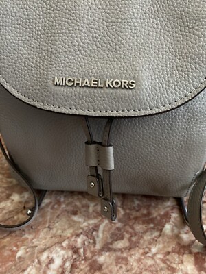 Michael Kors Riley Gray Pebble Leather Flap Small Crossbody  display picture 3