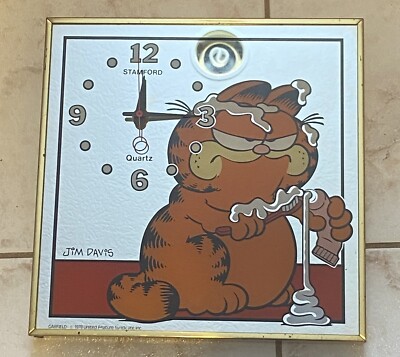 VINTAGE 1978 GARFIELD JIM DAVIS MIRROR CLOCK STAMFORD ART CLOCK