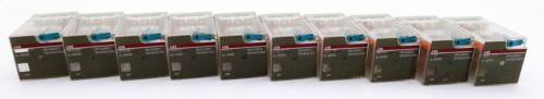 10x ABB CR-U220DC3 1SVR 405 622 R9000 Interface Relay -used- - Picture 1 of 3