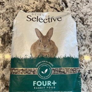 Supreme Science Selective Mature Rabbit Food, 4.4 lbs.  Suitable For All Breeds 