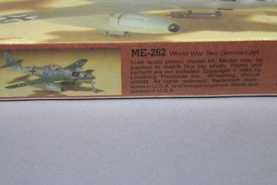 Maquette Avion Lindberg ZF746 - 1/48 - Me-262 First Operational Jet - Réf 2213