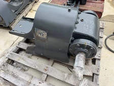 USED FALK ENCLOSED GEAR DRIVE SPEED REDUCER RIGHT ANGLE 48.06 RATIO 4EBZ4-16B