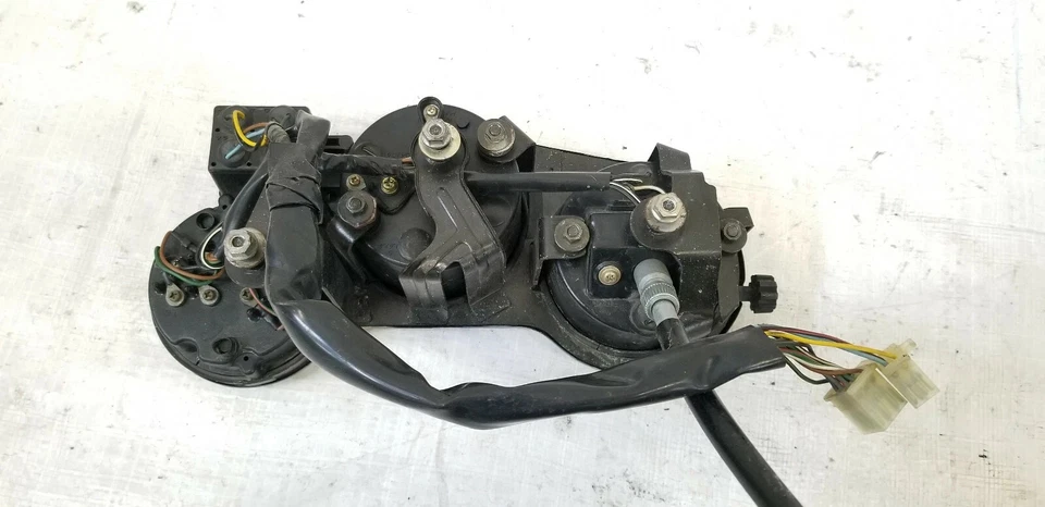 Yamaha FZ 750 3KT Tachometer mit Tachowelle, Drehzahlmesser, Tankanzeige Cockpit - Bild 3 von 4