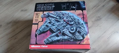 Star Wars Ultimate Millennium Falcon mit 8445 Teilen inklusive Figuren und OVP - Bild 1 von 4