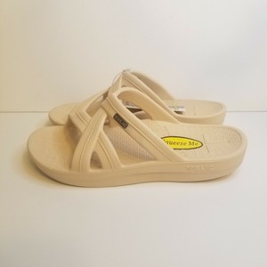 telic mallory sandals