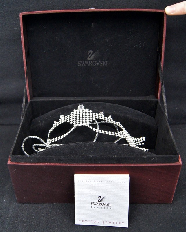 SWAROVSKI Millennium Mask Limited Edition With Original Box