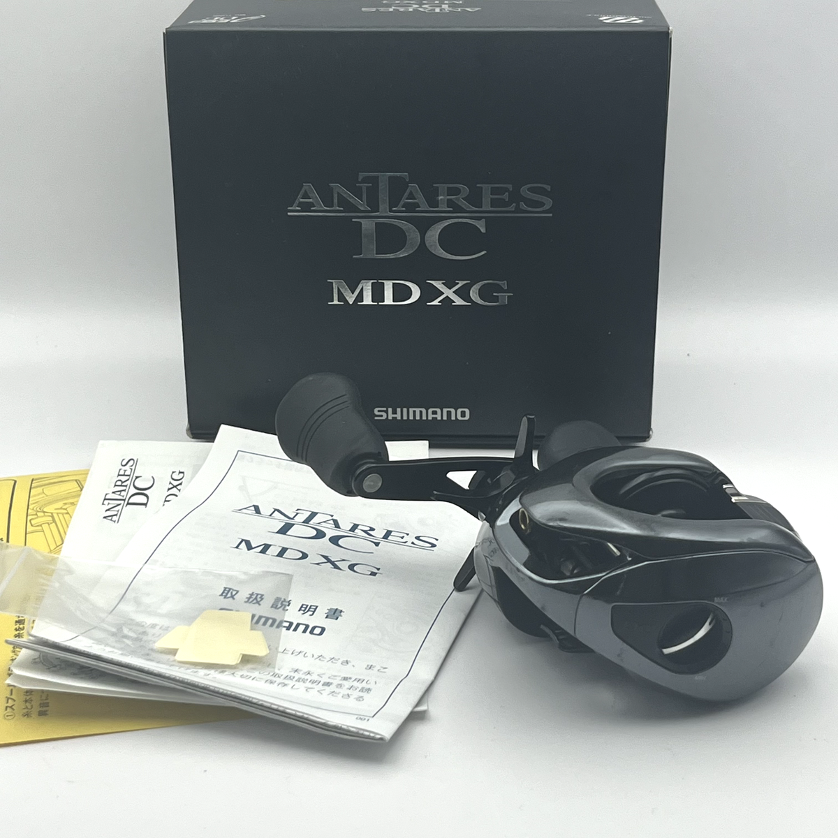 Shimano 18 Antares DC MD XG Right-hand baitcasting reel from Japan 