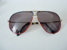 Vintage Sunglasses Fashion and Accessory 25816 