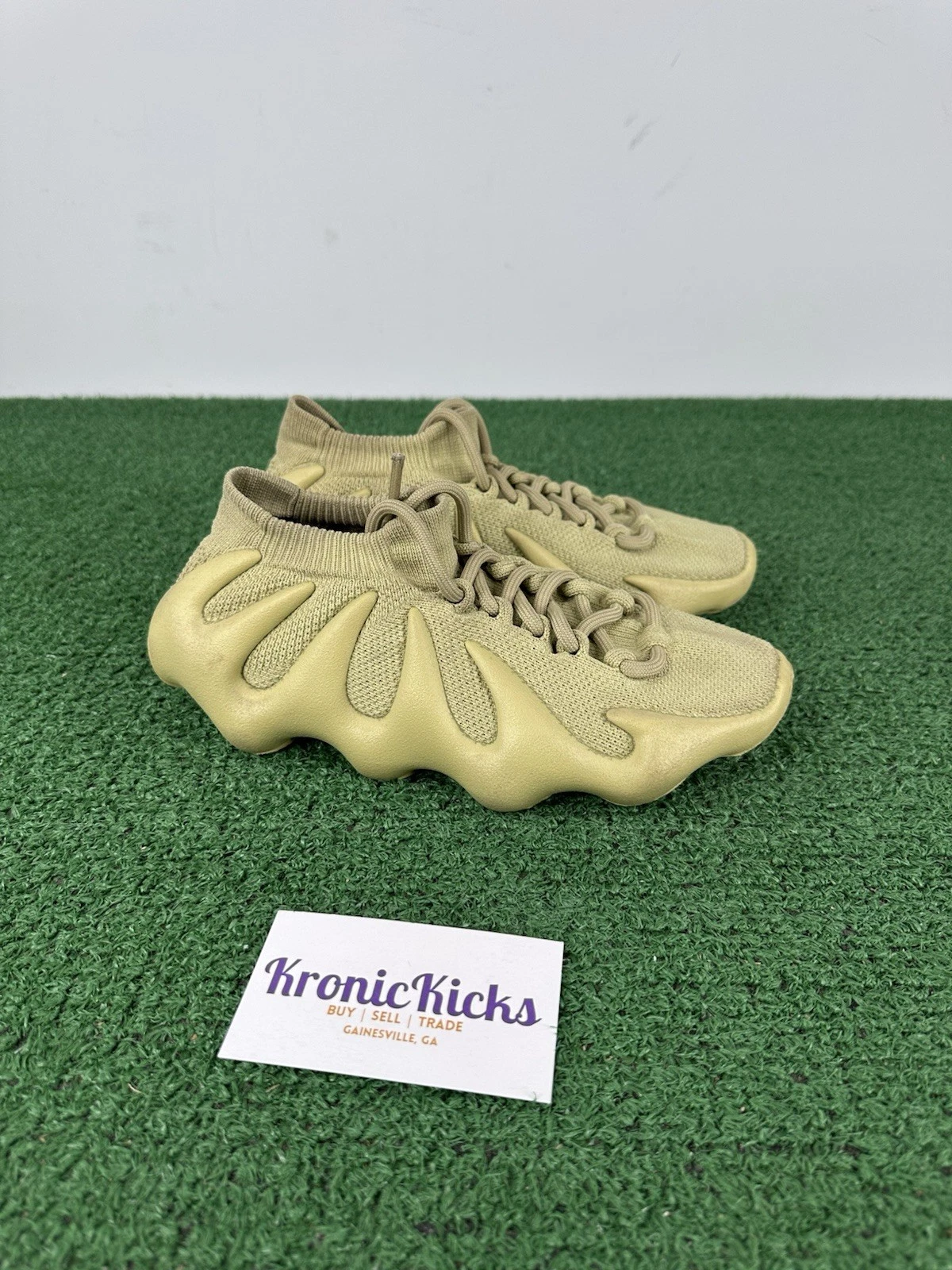 Taglia 4 Adidas Yeezy 450 Zolfo senza scatola