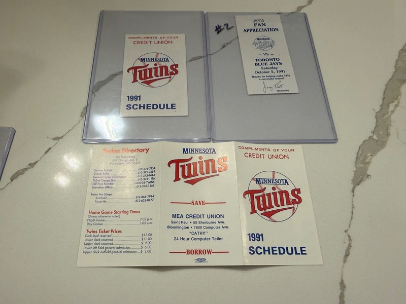 Minnesota Twins 1991 WORLD SERIES Baseball Pocket Schedule + FAN APPREC TICKET