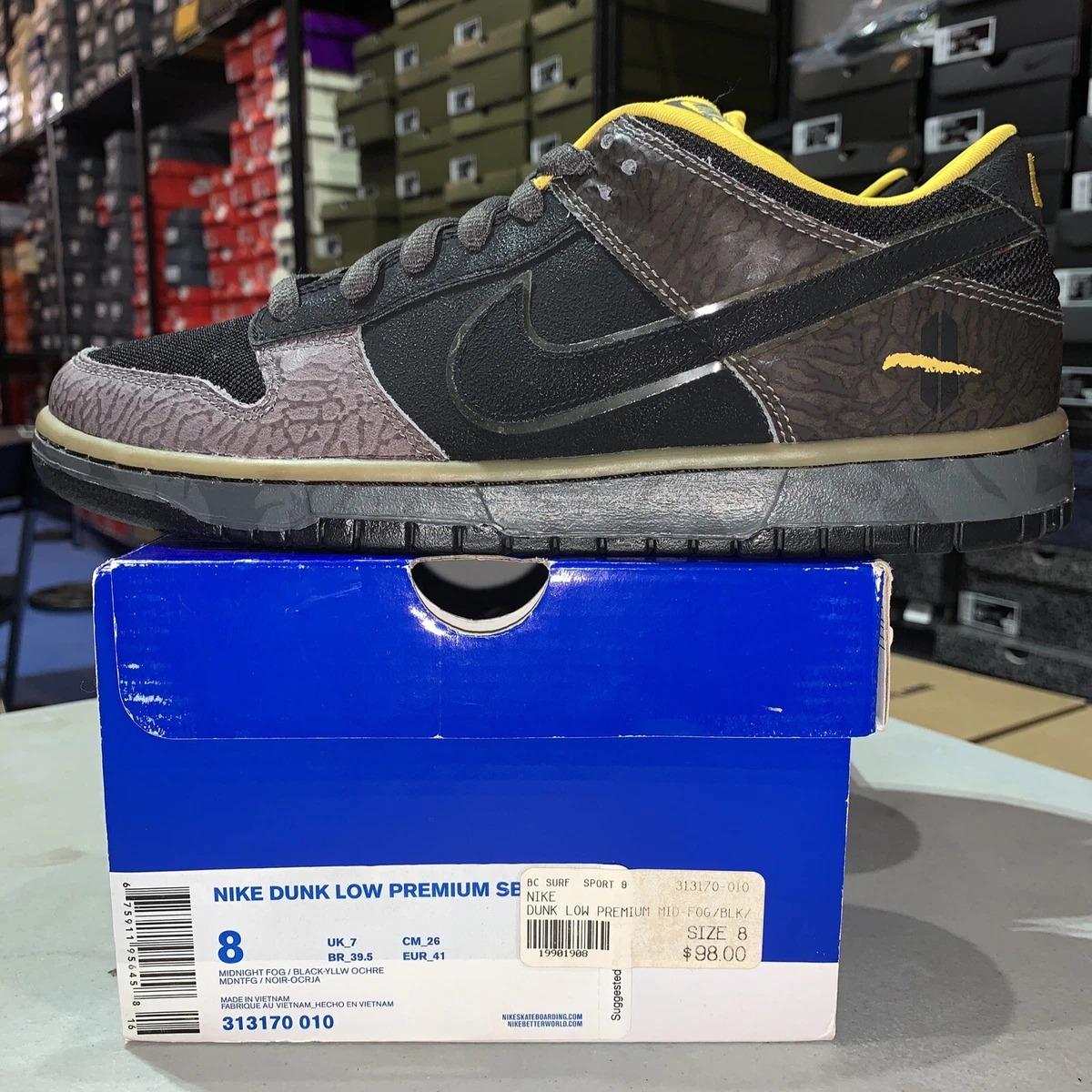 Nike Dunk Premium SB Low Yellow Curb for Sale | Authenticity