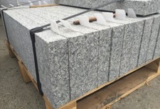 Granit Bordstein Randstein 10 x 30 x 100 cm Leistensteine grau