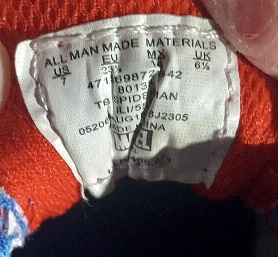 Zapatillas deportivas iluminadas Marvel Spider-Man para niños pequeños talla 7 Foto 3 de 4