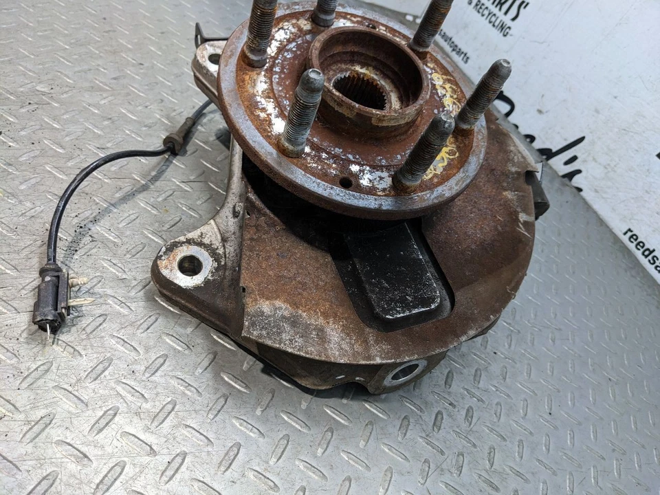 乘客右前主轴/扣适用于 15 - 20 ESCALADE 1107302 — 第 3/4 张图片