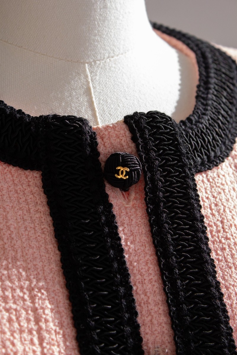 Chanel Vintage S/S 1990 Pink Black CC Tweed Jacket | eBay