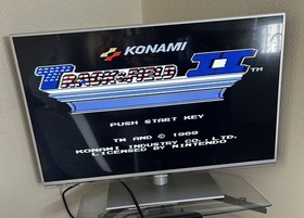 TRACK & FIELD 2 NINTENDO NES GAME WITH BOX + MANUAL UK PAL VERSION GENUINE 