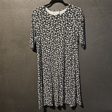Old Navy Women's Black And White Floral Print Shift Dress Size M