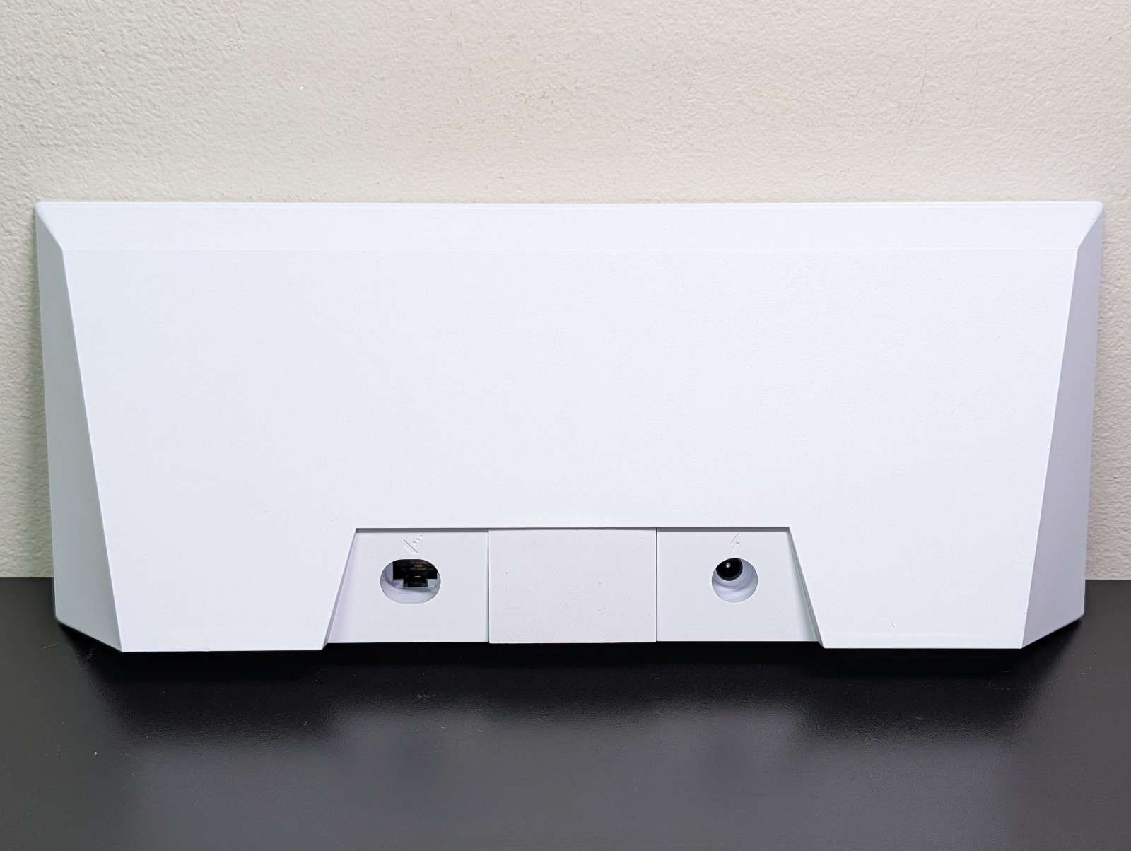 как выглядит Starlink Standard 4 X Kit Gen 3 UTA-232 Router WiFi 6 Complete Unregistered фото