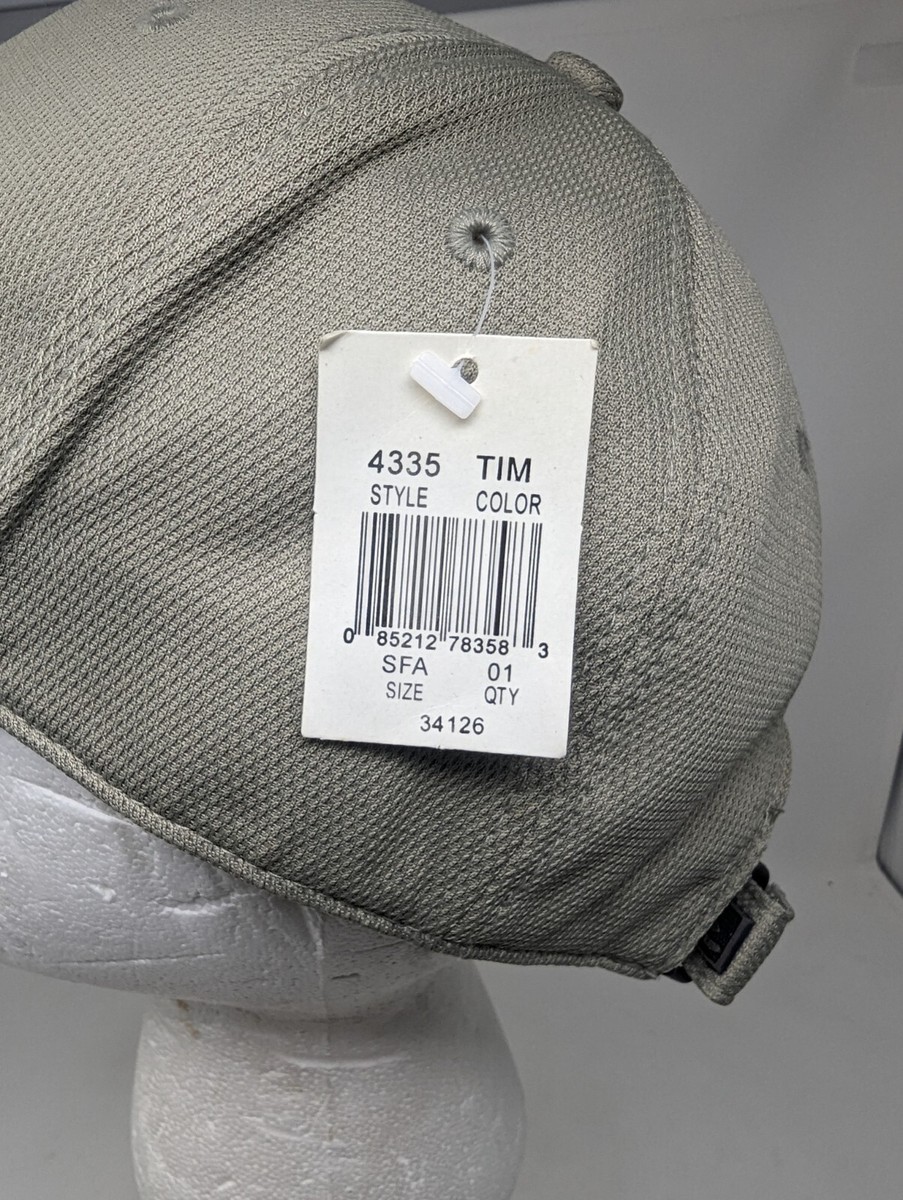 NEW W/TAGS Page & Tuttle PerformanceCap Mens Sz SFA Casual