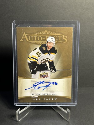 2022-23 Artifacts Autofacts Matt Grzelcyk Retro Auto Boston Bruins #RAF-MG  