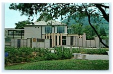 Garden of Glass Visitor Center Blenko Glass Company Milton West Virginia A9