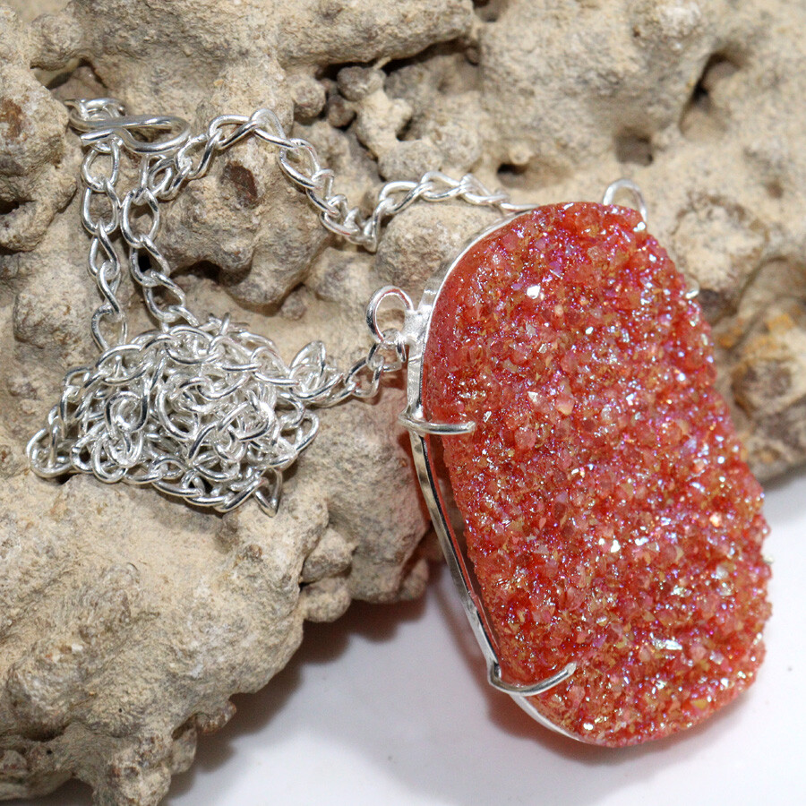 925 Silver Plated 23gms Red Titanium Druzy 31x59mm Massive Necklace 18