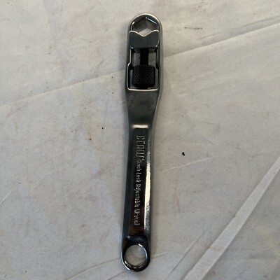 Vintage NOS ''The Claw'' Cinch Lock Adjustable Wrench - First Choice Tool Co
