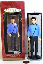 Hallmark Keepsake Ornament Star Trek Dr. Leonard McCoy on Transporter 1997 T2Y