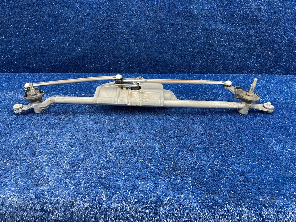 2010–2015 Chevrolet Camaro Windshield Wiper Motor Linkage OEM 20955389 - Image 2 of 4