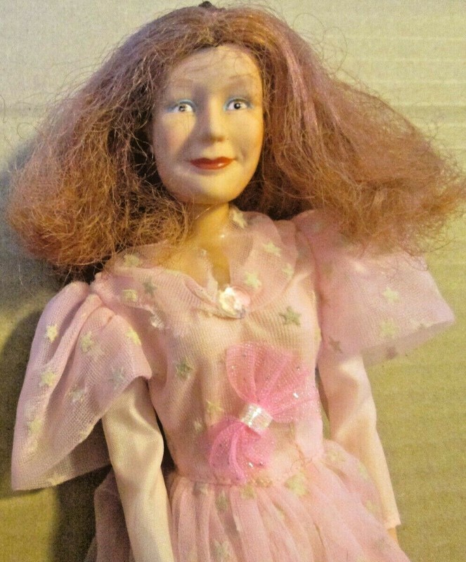 Wizard of Oz GLINDA good witch doll wearing pink gown 1988 Multi Toys hair FRIZZ