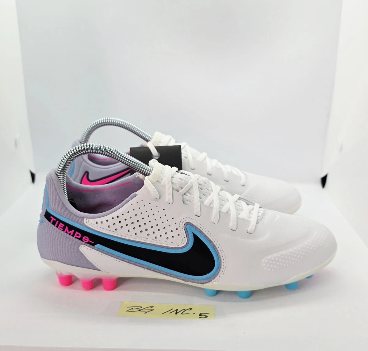 Nike Tiempo Legend 7 Pro White for Sale | Authenticity Guaranteed