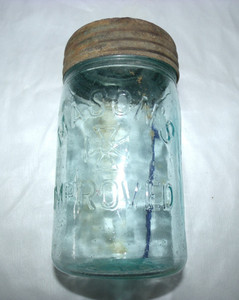 1884-1900 MASON'S HERO IMPROVED MIDGET  FRUIT JAR WITH GLASS MALTESE CROSS LID