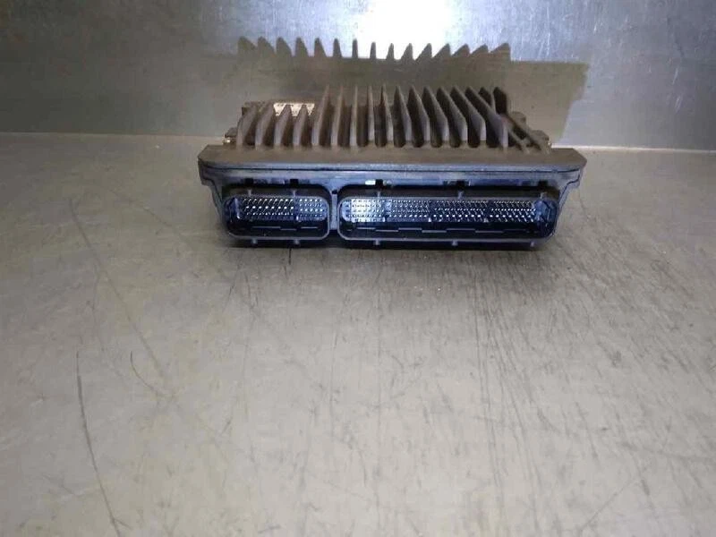 896610ZM80 centralina motore per TOYOTA AURIS 1.2 16V TURBO CAT 2012 4332878 - Immagine 3 di 4