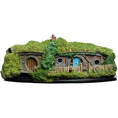 The Hobbit: An Unexpected Journey - 24 Gandalf's Cutting Hobbit Hole Statue Figu