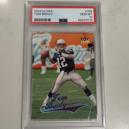 2004 Fleer Ultra Tom Brady #104 Patriots PSA 10 Football Card