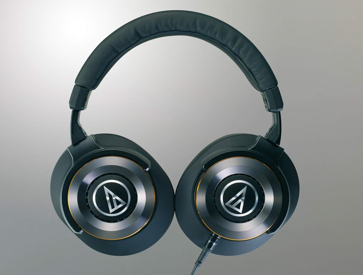 Audio Technica ATH-WS1100 headphones wired heavy bass | eBay