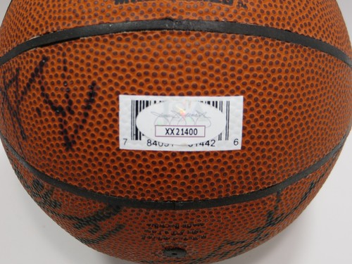 KOBE BRYANT Rick Fox BShaw Ty Lue Madsen LA LAKERS SIGNED MINI BASKETBALL JSA - Picture 9 of 12