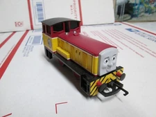Hornby Thomas & Friends OO / HO Gauge Locomotive Dart R9683 Excellent Rare