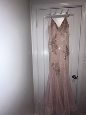 XSCAPE Pink Floral Sparkling Gown Size 6 Perfect Condition No Tags