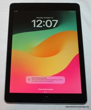 Apple iPad 6th Gen A1954 32GB Silver Unlocked Tablet