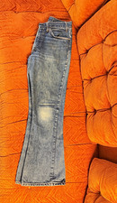 1970s VINTAGE Levi's Men's Blue Bootcut Denim Jeans Medium Wash size 32
