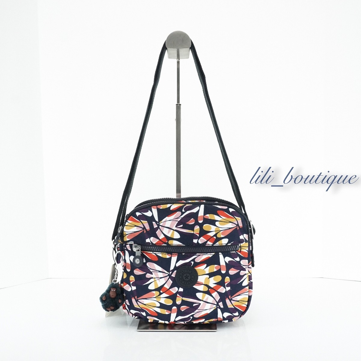 【MUCENT♥] Lienne Side Zipper Leather Shoulder Bag RIENNE SIDE ZIPPER LEATHER SHOULDER BAG UNISEX (2COLOR