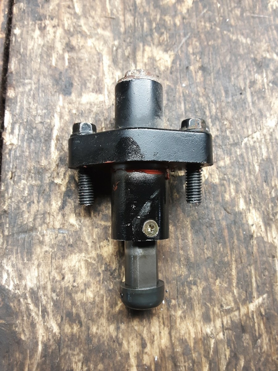 1986 1984-1986 Kawasaki Zx900 GPZ900r Engine Cam chain tensioner