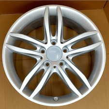 Llanta plateada 17" 12-14 diseño OEM 85227 para Mercedes C250 C300 C350