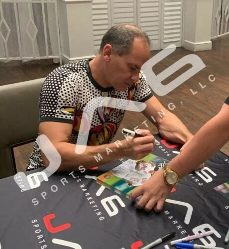 Foto autografada emoldurada 8x10 Omar Vizquel Cleveland Indians PSA CERTIFICADO DE AUTENTICIDADE - Imagem 2 de 2