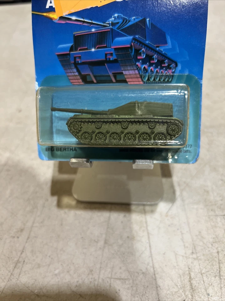 Hot Wheels 9372 1/64 Big Bertha Action Command - Image 2 of 4