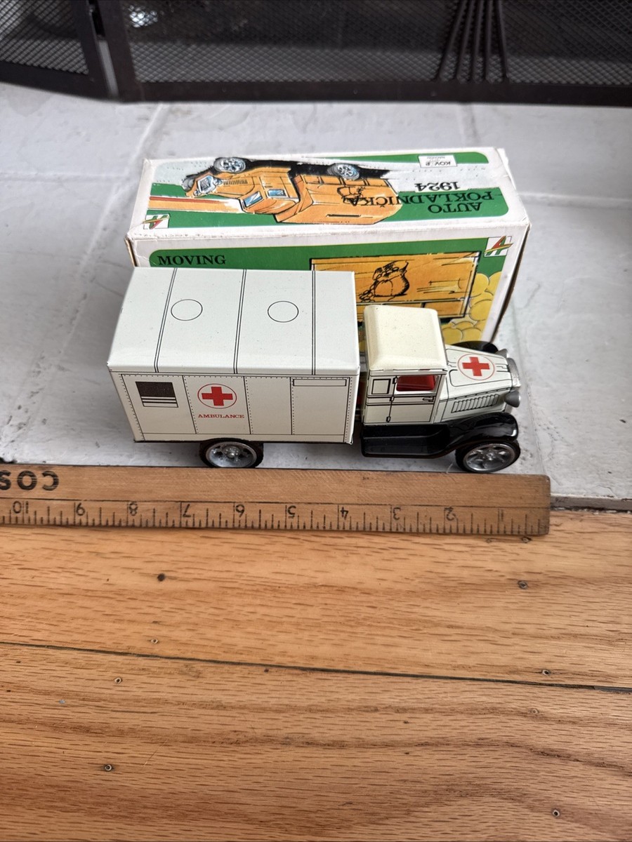 Hawkey type E 消防車 1924年モデルKOVAP社製 NIB Vintage Kovap Retro Hawkey 1924 Type D Tin Ambulance