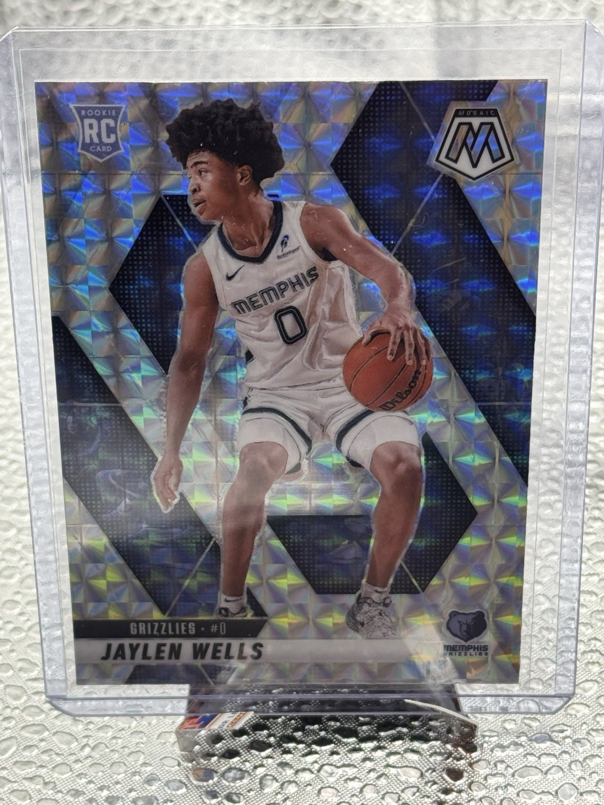 2024-25 Panini Mosaic - Rookies Jaylen Wells #240 Mosaic Prizm (RC)