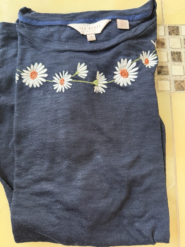 Ted Baker London Women’s Floral Daisy Embroidery Blue Top Ted 3 Or Large