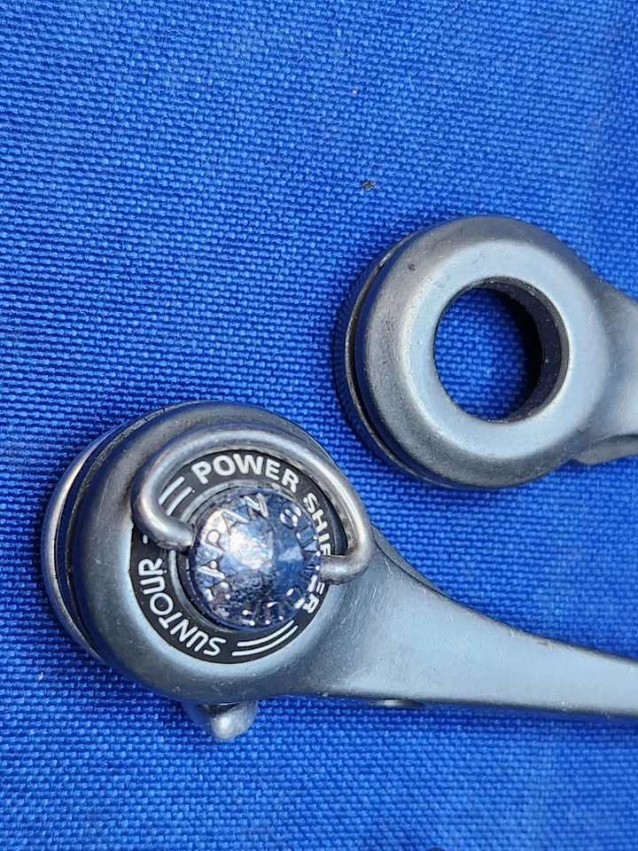 De colección SunTour Tubo descendente eléctrico Palancas de cambio Abrazadera en Palancas Bicicleta de Carretera Foto 4 de 4